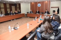 KEMOTERAPI - AKÜ'de Yardımcı Doçent Kadrolarına Atanan 16 Akademisyen İçin Tanışma Toplantısı Düzenlendi