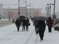 İDARİ İZİN - Sivas'ta Kar Yağışı Nedeniyle Engelli Ve Hamilelere İdari İzin