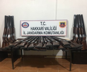Yüksekova'da 50 Adet Av Tüfeği Ele Geçirildi
