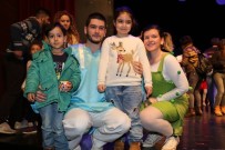 ÇOCUK TİYATROSU - Efeler'de Tiyatro Şenliği 3 Bin Çocuğun Katılımıyla Gerçekleşti