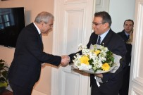 DÜNYA GÜMRÜK GÜNÜ - Vali Güvençer Gümrükçüleri Ağırladı