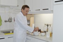 Yaptığı ilaçlar hayat kurtarıyor ama para kazanamıyor