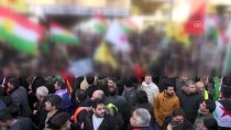 Almanya'da Yasa Dışı PKK Yürüyüşü Durduruldu