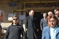 YILBAŞI GECESİ - Bakan Soylu'dan Polis Kurşunu İle Ölen Gencin Ailesine Ziyaret