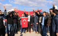 ROKETATARLAR - Burseya'yı Teröristlerden Temizleyen Mehmetçiğe Kilislilerden Sevgi Gösterisi