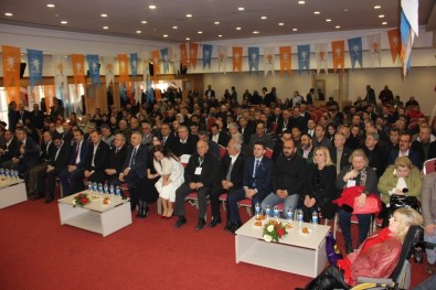 Kuşadası AK Parti'nin Yeni İlçe Başkanı Mustafa Gökçe Oldu