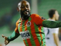 Vagner Love'dan kafa karıştıran paylaşım