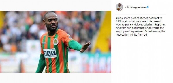 Vagner Love'dan kafa karıştıran paylaşım