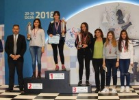 KAYGıSıZ - Denizlili Satranç Sporcuları Gümüş Madalya Aldı