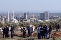 ÖNCÜPINAR - Kilis'te Zeytin Bahçesine Roket Düştü