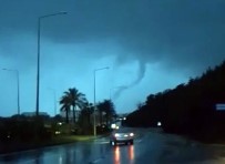 OKURCALAR - Alanya'da Denizde Hortum Oluştu