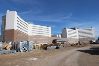 ŞEHİR HASTANELERİ - Bin 38 Yataklı Şehir Hastanesinin Yüzde 75'İ Tamamlandı