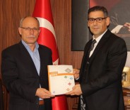 EĞITIM BIR SEN - Karanfiller Açıklaması '120 Bin Öğretmene İhtiyaç Var'