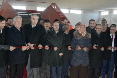 Pasinler'de 450 Bin TL'lik Patates Boylama Makinesi Hizmete Girdi