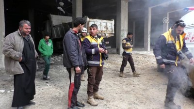 Suriye'de Hastane Ve Fırın Vuruldu