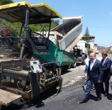 ORHAN FEVZI GÜMRÜKÇÜOĞLU - Trabzon'da 2017 Yılında Yollara 298 Bin Ton Asfalt Serildi