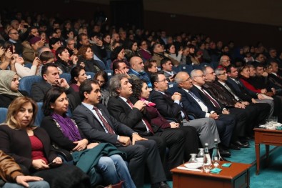 'Zafere Giden Yol' Sahnelendi