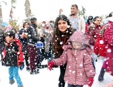 Forum Mersin'de '5. Kar Festivali' Başlıyor