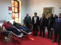 ŞENOL BOZACıOĞLU - Kızılay'a Kan Verip Umut Oldular