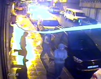 (Özel) Zeytinburnu'nda Baltalı Hırsızlar Kamerada