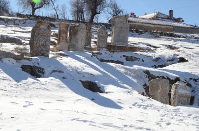 Tarihi Taşlar Açık Hava Müzesine Dönüşüyor