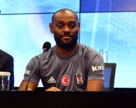 KULÜPLER BİRLİĞİ - Beşiktaş, Vagner Love Ve Cyle Larin'i Basın Mensuplarına Tanıttı