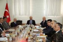 SEYFETTIN AZIZOĞLU - Cazibe Merkezleri Programı İle Rekabetçi Sektörler Programı Bilgilendirme Ve Değerlendirme Toplantısı Yapıldı