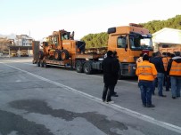 Denizli'den Afrin'e İş Makinesi Gönderildi