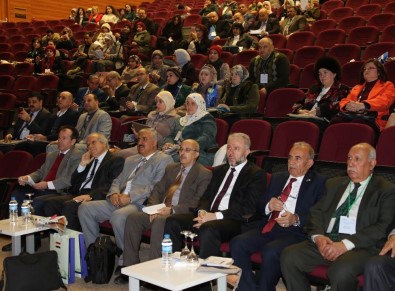 ERÜ'de 1. Uluslararası Sosyal Bilimler Kongresi Başladı