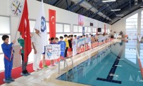 ESOGÜ'de Minikler Yüzme Şenliği Düzenlendi
