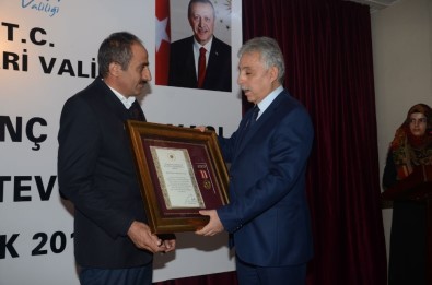Hakkari'de Devlet Övünç Madalyası Ve Beratı Tevcih Töreni