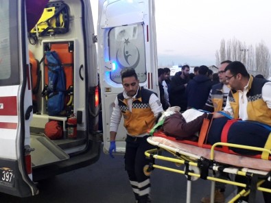 Iğdır'da Trafik Kazası Açıklaması 2 Ölü, 1 Yaralı