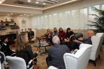 PSİKOLOJİK ŞİDDET - Kent Konseyi Başkanı Çınar Ve Kadın Meclisi Başkanı Sucu'dan Başkan Yaşar'a Ziyaret