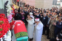 Roketli Saldırıda Hayatını Kaybeden Genç Kız Defnedildi