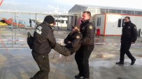 AHMET ERTÜRK - Ayvalık Limanı'ndaki Tatbikat Gerçeğini Aratmadı