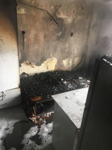 Isparta'da Öğrenci Apartında Tüp Patladı, 1 Öğrenci Ağır Yaralandı