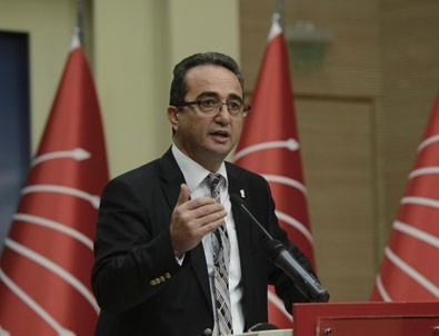 Murat Hazinedar'ın görevden uzaklaştırılmasına CHP'den ilk tepki