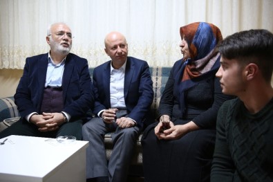 Başkan Çolakbayrakdar Çat Kapı Ziyaretlere Devam Ediyor