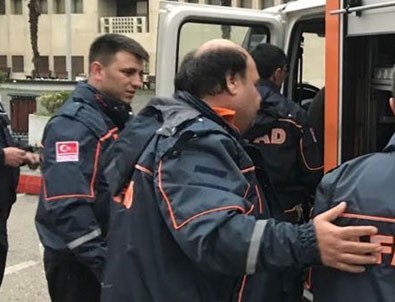 Bursa Adliyesi'nde kimyasal madde şişesi patladı