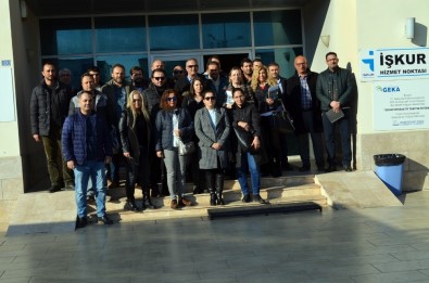Didim'de Mimar Ve Mühendisler Tepki İçin Belediyeye Yürüdü