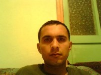 TEMİZLİK İŞÇİSİ - İşten Çıkarılan Temizlik İşçisi Şefini Bıçakladı