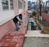 KALDIRIMLAR - Körfez'de Engeller Tek Tek Kaldırılıyor