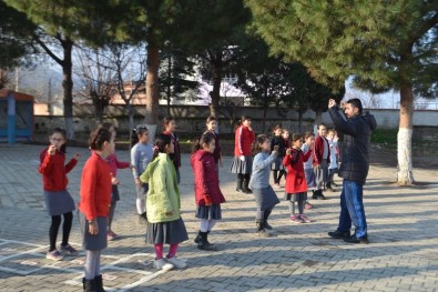 Salihli'de Öğrencilere Uygulamalı Spor Eğitimi