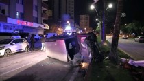ÖZDEMİR SABANCI - Adana'da Trafik Kazası Açıklaması 2 Yaralı