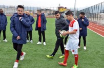 TÜRKÜCÜ - Balona Rövaşata Attı, Elbistanspor'a Transfer Oldu