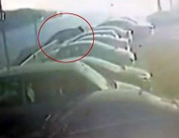 Sürücü Denize Böyle Uçtu