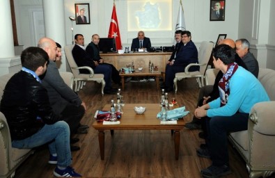 Van Trabzonsporlular Derneği'nden Vali Zorluoğlu'na Ziyaret