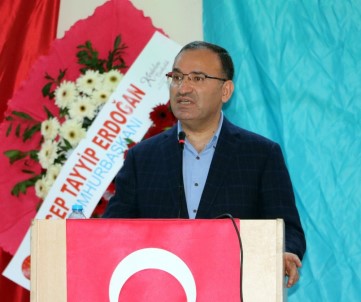 Başbakan Yardımcısı Bozdağ Açıklaması 'Kılıçdaroğlu'nun Çapı Türkiye'yi Yönetmeye Yetmez'