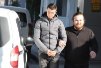 Cami Tuvaletinde Bonzai Satarken Yakalandı