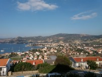 Foça'da Yazdan Kalma Bir Gün Yaşandı